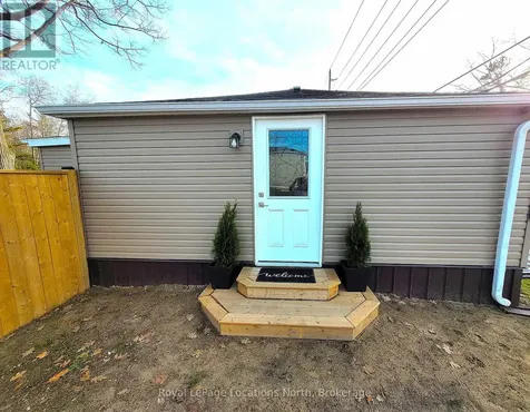 2045 River Road West Wasaga Beach ON L9Z 2W1