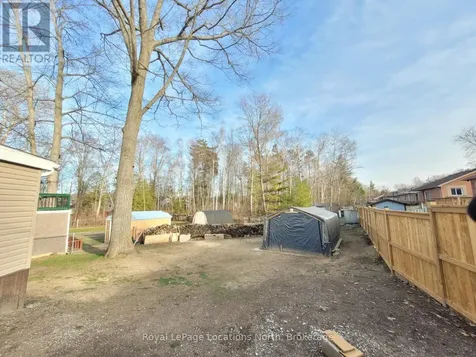 2045 River Road West Wasaga Beach ON L9Z 2W1