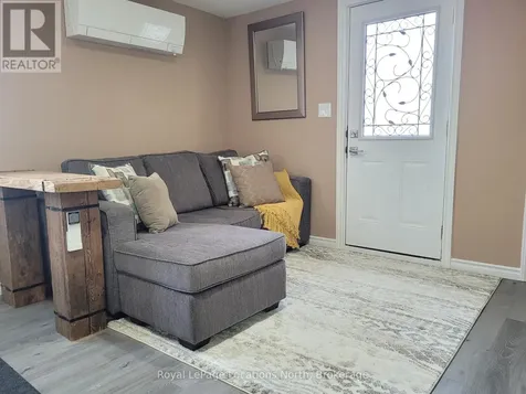 2045 River Road West Wasaga Beach ON L9Z 2W1