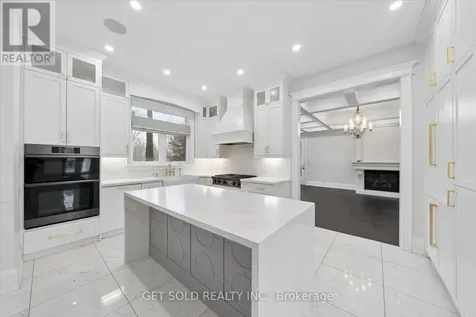 5040 Mount Nemo Crescent Burlington ON L7M 0T6
