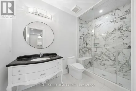 5040 Mount Nemo Crescent Burlington ON L7M 0T6