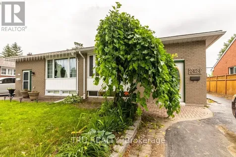 2424 Iris Street Ottawa ON K2C 1C6
