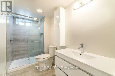 2424 Iris Street Ottawa ON K2C 1C6