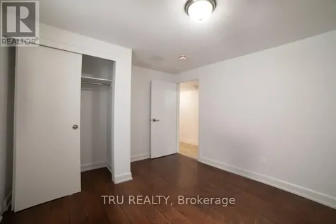 2424 Iris Street Ottawa ON K2C 1C6
