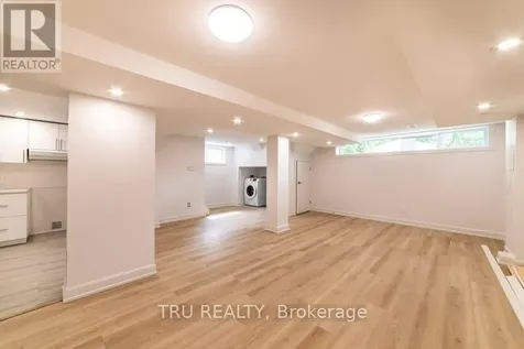 2424 Iris Street Ottawa ON K2C 1C6