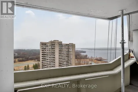 1171 Ambleside Drive Ottawa ON K2B 8E1