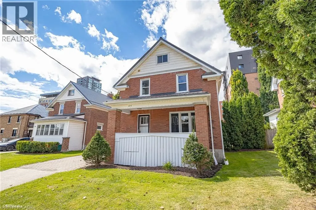 177 Regina Street North Waterloo ON N2J 3B4