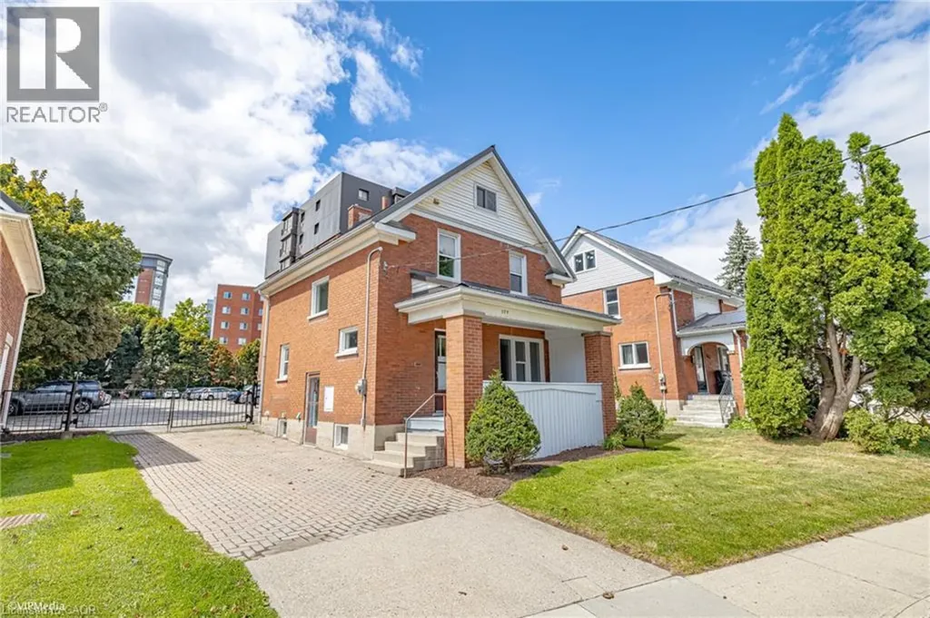 175 Regina Street North Waterloo ON N2J 3B4