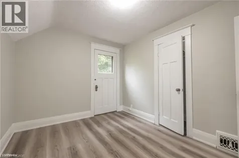 175 Regina Street North Waterloo ON N2J 3B4