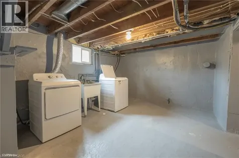 175 Regina Street North Waterloo ON N2J 3B4