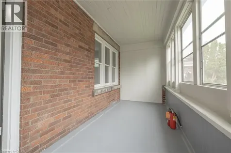 175 Regina Street North Waterloo ON N2J 3B4