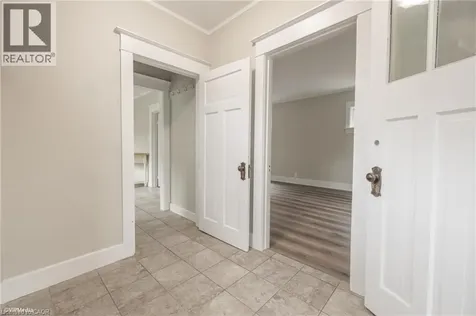 175 Regina Street North Waterloo ON N2J 3B4