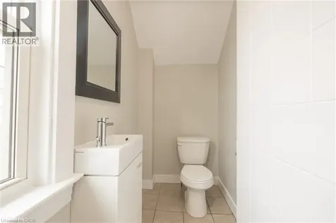 175 Regina Street North Waterloo ON N2J 3B4