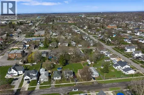 152 High Street Fort Erie ON L2A 3R1