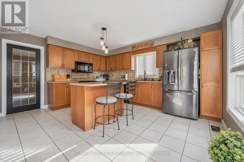 7 Hearthbridge Street Kitchener ON N2R 1L5