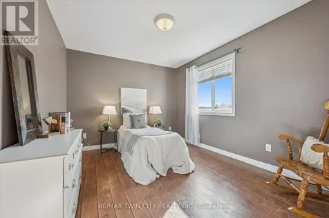 7 Hearthbridge Street Kitchener ON N2R 1L5