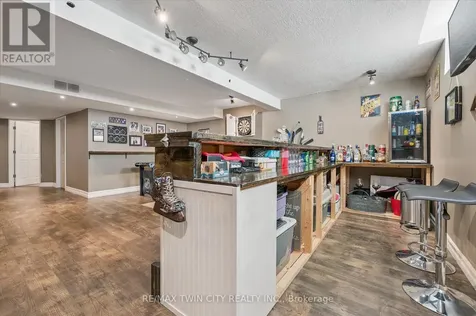 7 Hearthbridge Street Kitchener ON N2R 1L5