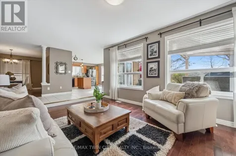 7 Hearthbridge Street Kitchener ON N2R 1L5