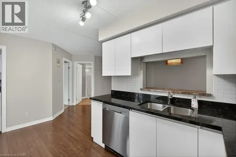 2010 Cleaver Avenue Burlington ON L7M 4C1