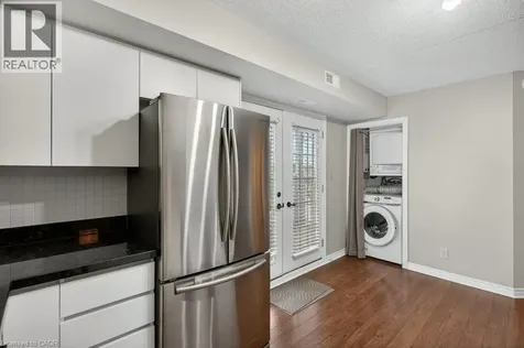 2010 Cleaver Avenue Burlington ON L7M 4C1