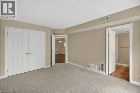 2010 Cleaver Avenue Burlington ON L7M 4C1