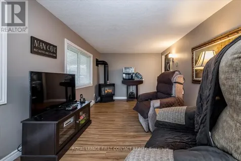 50 Linden Lane Innisfil ON L9S 1P2
