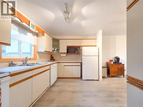 426 Victoria Avenue Chatham ON N7L 3B3