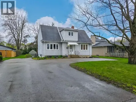 426 Victoria Avenue Chatham ON N7L 3B3