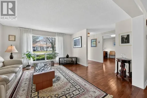 105 Tecumseth Pines Drive New Tecumseth ON L0G 1W0