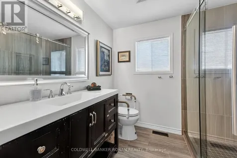 105 Tecumseth Pines Drive New Tecumseth ON L0G 1W0