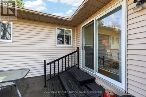 105 Tecumseth Pines Drive New Tecumseth ON L0G 1W0