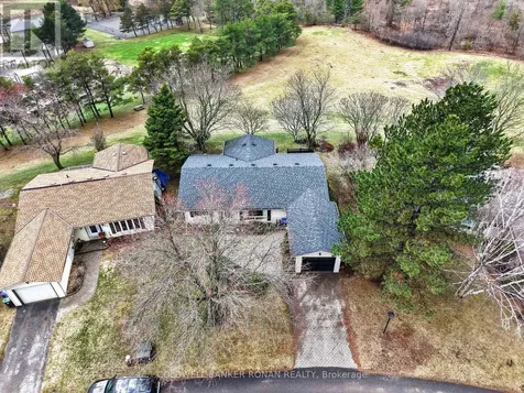 105 Tecumseth Pines Drive New Tecumseth ON L0G 1W0