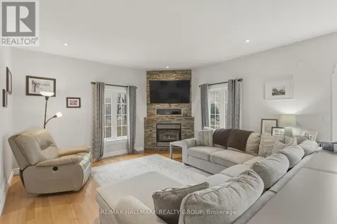1461 Flanders Road Brockville ON K6V 0A3