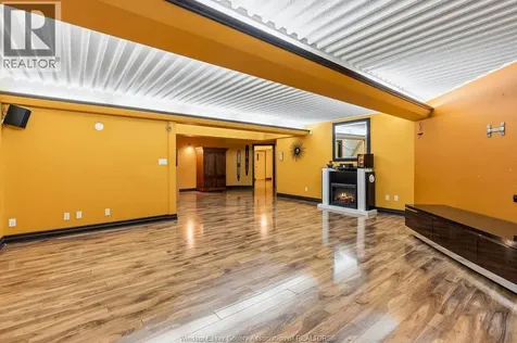 4572 Lake Grande Court Windsor ON N9G 2R3
