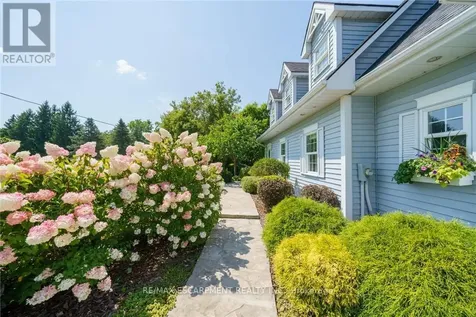 1042 River Road Haldimand ON N0A 1E0