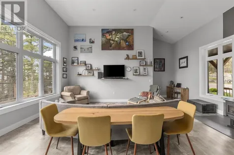 35 Emily Court Huron Shores ON P0R 1L0