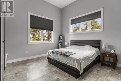 35 Emily Court Huron Shores ON P0R 1L0