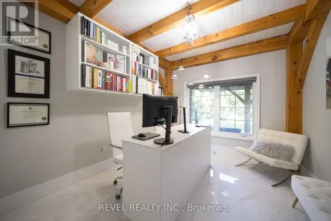 9 Michael's Lane Tillsonburg ON N4G 4G9