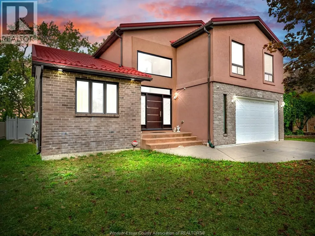 1098 Stoneybrook Crescent Windsor ON N9G 2Y3