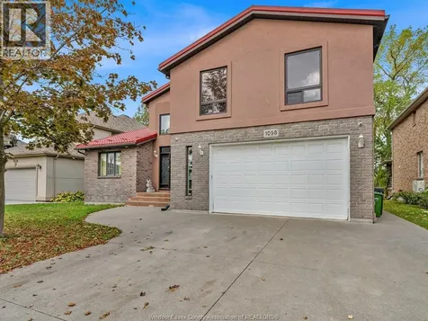 1098 Stoneybrook Crescent Windsor ON N9G 2Y3