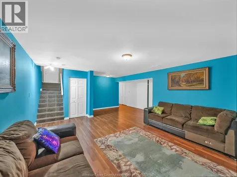 1098 Stoneybrook Crescent Windsor ON N9G 2Y3