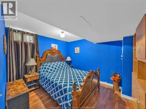 1098 Stoneybrook Crescent Windsor ON N9G 2Y3