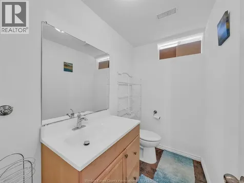 1098 Stoneybrook Crescent Windsor ON N9G 2Y3