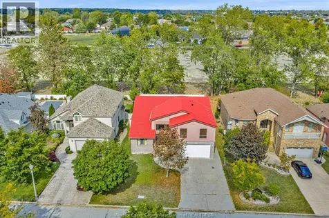 1098 Stoneybrook Crescent Windsor ON N9G 2Y3