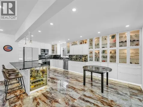1098 Stoneybrook Crescent Windsor ON N9G 2Y3