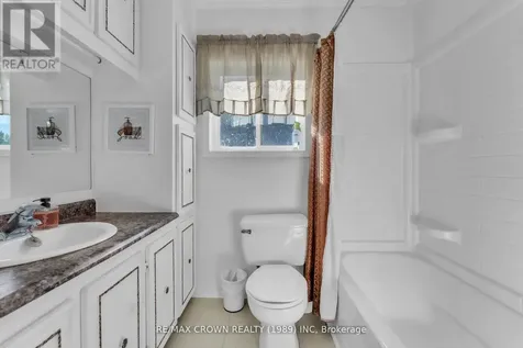 936 Laplante Road Bonfield ON P0H 2E0