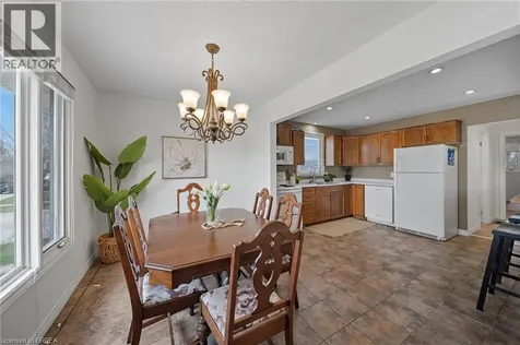 1 Osijek Crescent Brantford ON N3P 1Z3