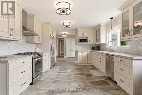 1371 10th Concession Road West Hamilton ON N0B 2J0