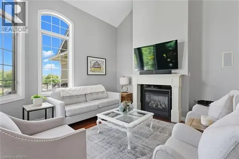 20 Zavarella Court Paris ON N3L 4H3