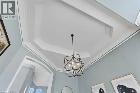 20 Zavarella Court Paris ON N3L 4H3